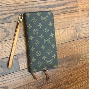 I use a different wallet